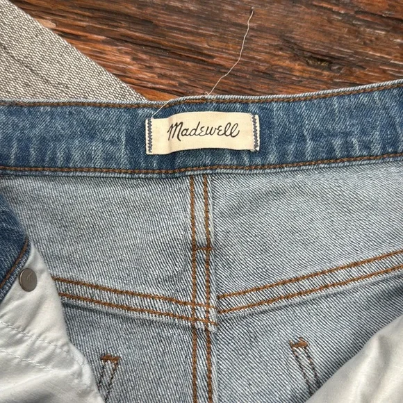 Madewell Women's Classic Straight Cotton Jeans Corrie Wash Step-Hem(Size 29) - Picture 4 of 9
